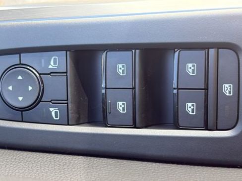 New 2026 Nissan Pathfinder Rock Creek AWD/4WD image 13