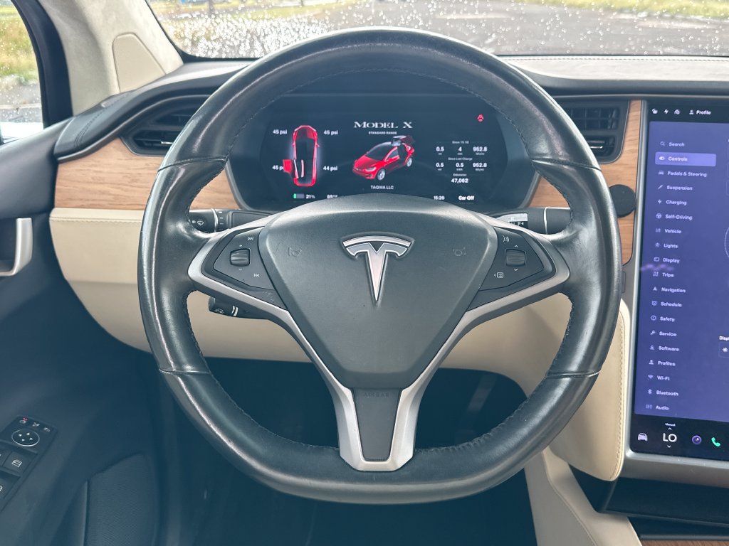 Used 2019 Tesla Model X AWD/4WD image 14