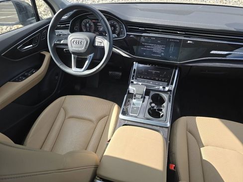Used 2025 Audi Q7 2.0T Premium Plus w/ Premium Plus Package AWD/4WD image 35