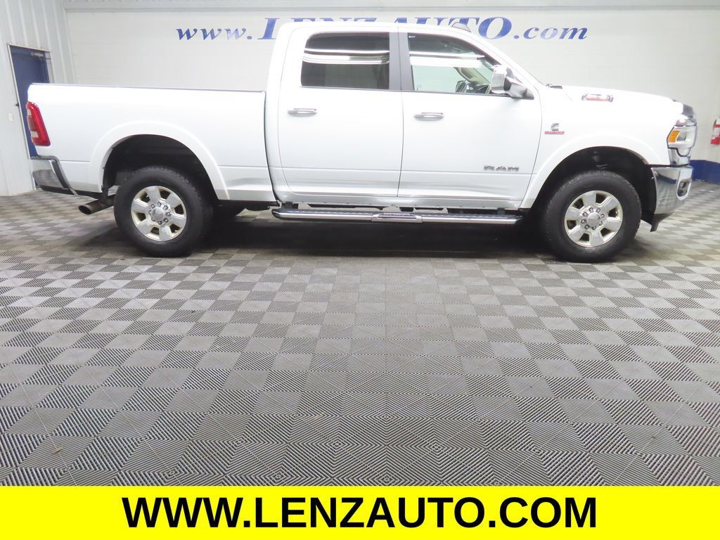 Used 2022 RAM 2500 Laramie AWD/4WD image 2