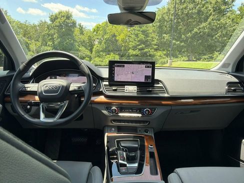 Used 2022 Audi Q5 2.0T Prestige AWD/4WD image 12
