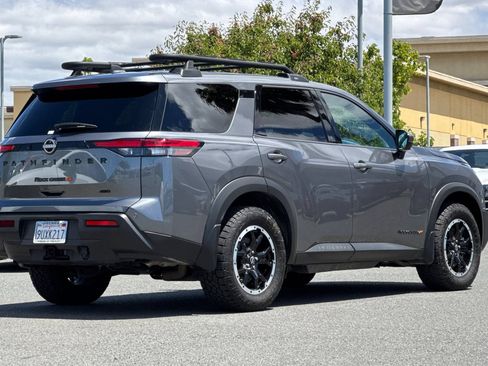 Certified 2025 Nissan Pathfinder Rock Creek AWD/4WD image 4