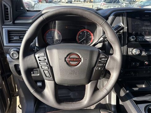 Used 2023 Nissan Titan PRO-4X w/ Pro-4x Convenience Package image 25