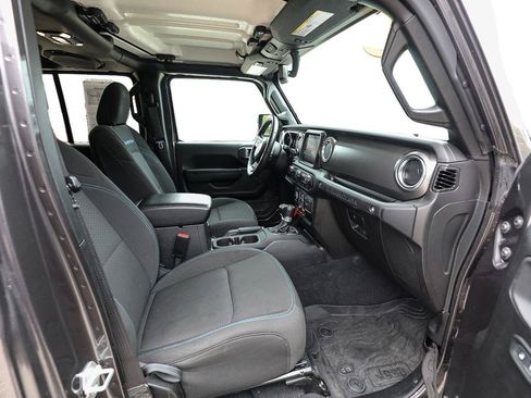 Used 2023 Jeep Wrangler Unlimited Rubicon 4xe w/ Steel Bumper Group AWD/4WD image 23