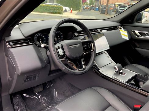 New 2026 Land Rover Range Rover Velar S image 9