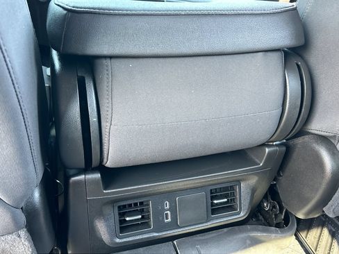 Used 2024 Chevrolet Silverado 1500 Custom w/ Turbomax Blackout Package AWD/4WD image 19