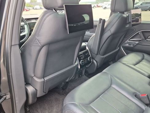 Used 2023 Land Rover Range Rover First Edition AWD/4WD image 18
