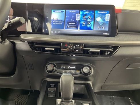 New 2026 Nissan Kicks SV image 25