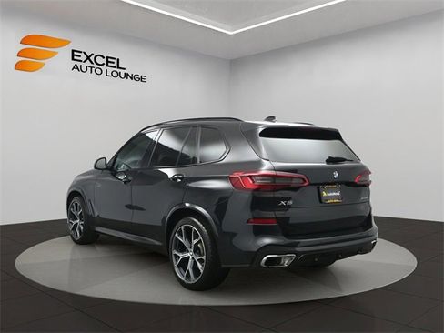 Used 2019 BMW X5 xDrive40i w/ M Sport Package image 3