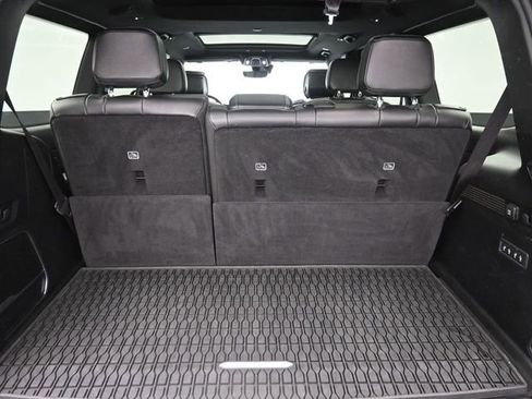 Used 2022 Jeep Wagoneer Series III w/ Premium Group I image 37