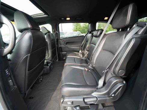 Used 2025 Honda Odyssey Sport-L image 23