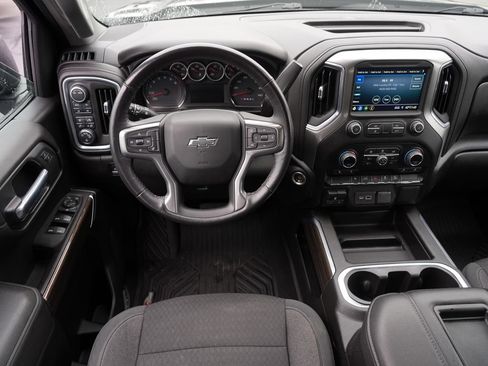 Used 2021 Chevrolet Silverado 1500 LT Trail Boss w/ LPO, Dark Essentials Package AWD/4WD image 20