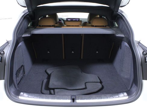 Used 2023 BMW X4 xDrive30i w/ Parking Assistance Package image 11