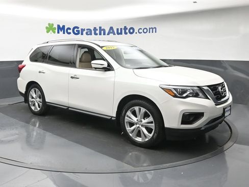 Used 2019 Nissan Pathfinder SL w/ SL Premium Package AWD/4WD image 2