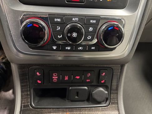 Used 2017 GMC Acadia Limited SLT image 33