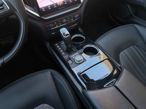 Used 2023 Maserati Ghibli Modena Q4 image 68
