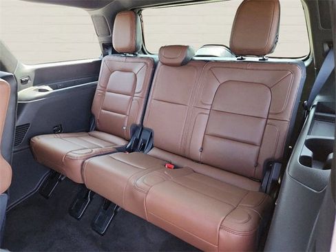 New 2023 Lincoln Navigator Reserve image 32