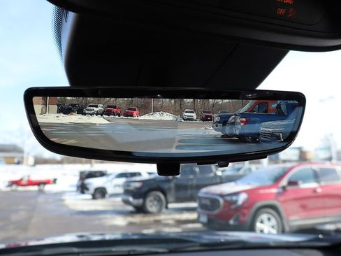 Used 2024 Cadillac XT4 Sport image 26