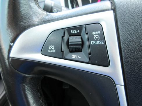 Used 2017 Chevrolet Equinox LT w/ Convenience Package FWD image 24