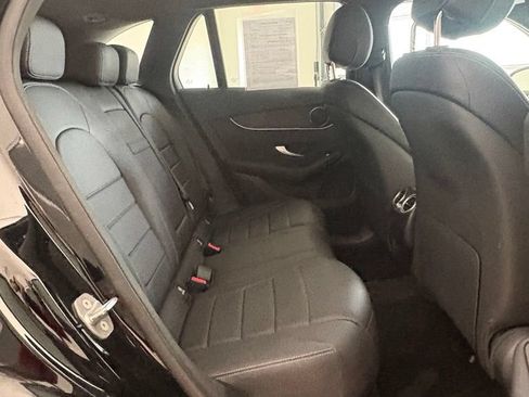 Used 2021 Mercedes-Benz GLC 300 4MATIC image 13