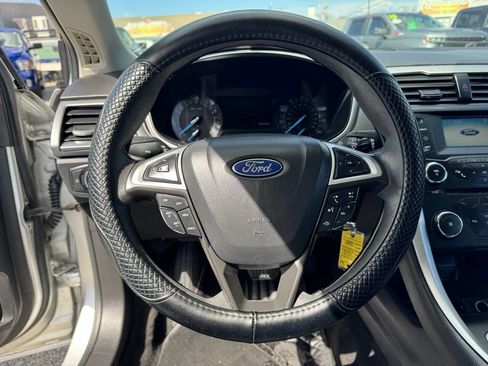 Used 2013 Ford Fusion SE FWD image 18