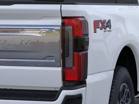 New 2026 Ford F350 Platinum w/ Platinum Plus Package AWD/4WD image 21