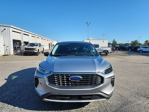 Used 2024 Ford Escape Active FWD image 8