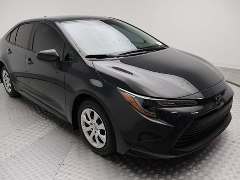 Certified 2026 Toyota Corolla LE FWD image 6
