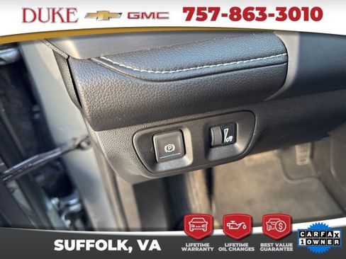 Used 2023 GMC Acadia SLT image 12