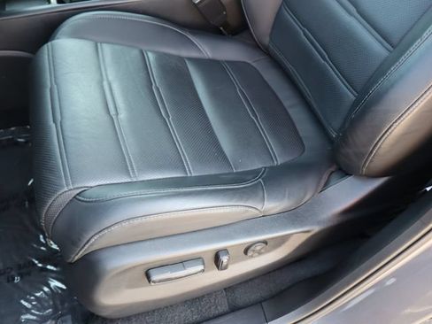 Used 2022 Honda CR-V EX-L image 11