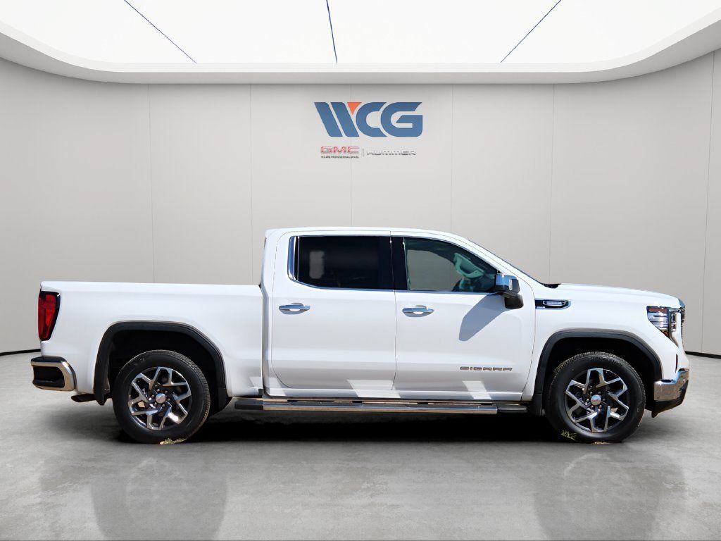 Used 2025 GMC Sierra 1500 SLT w/ SLT Premium Plus Package AWD/4WD image 2