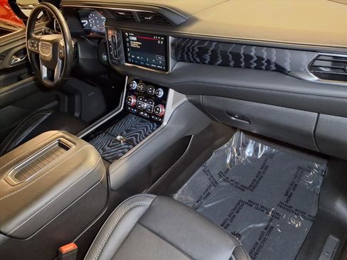 Used 2022 GMC Yukon Denali image 27