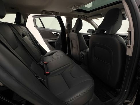 Used 2016 Volvo V60 T5 Premier AWD/4WD image 14