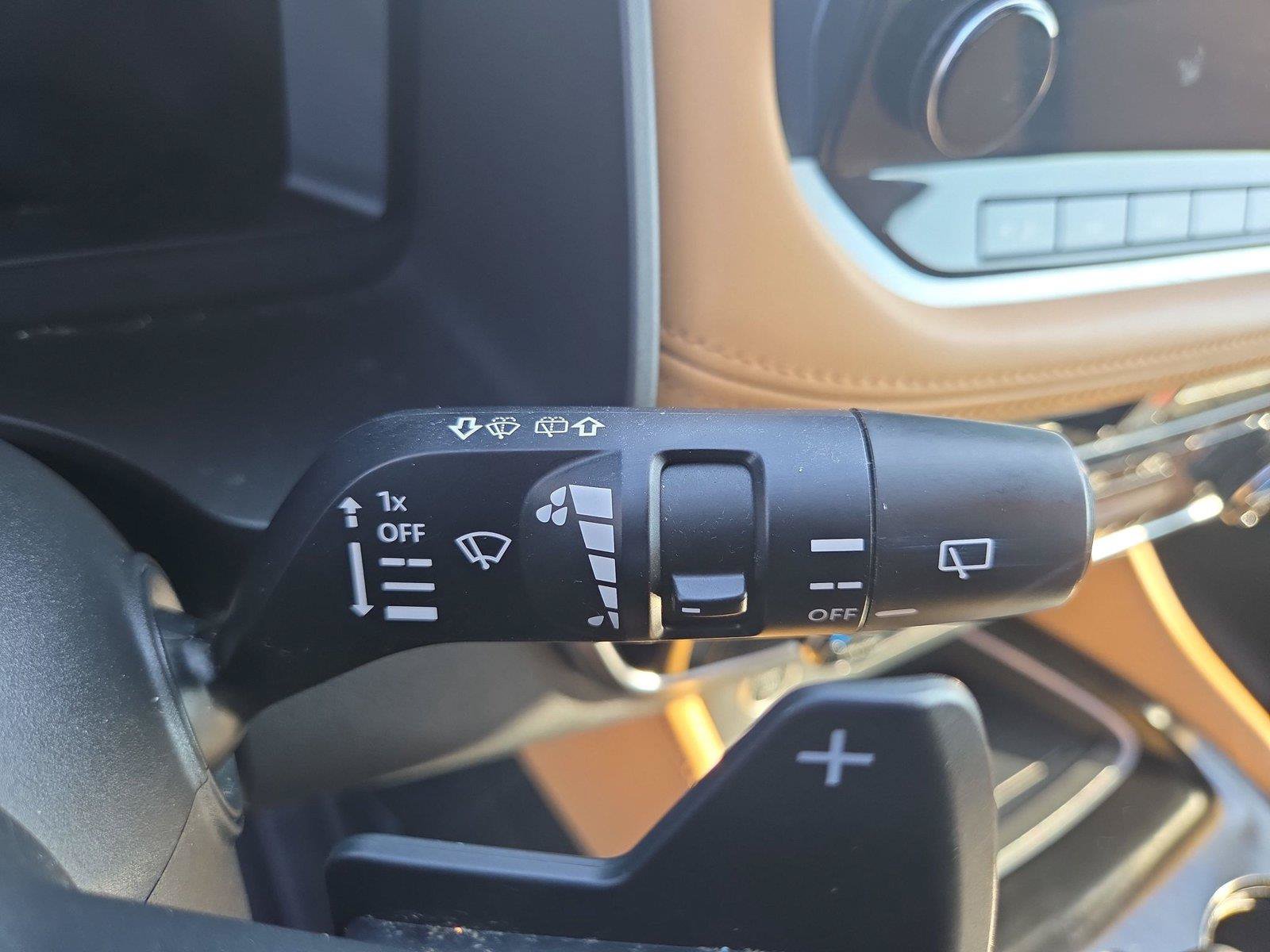Used 2021 Nissan Rogue Platinum FWD image 15