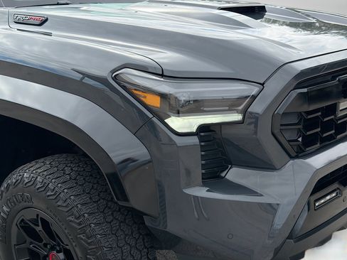 Used 2025 Toyota Tacoma TRD Pro image 35