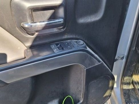 Used 2018 Chevrolet Silverado 3500 LT w/ LT Convenience Package image 9