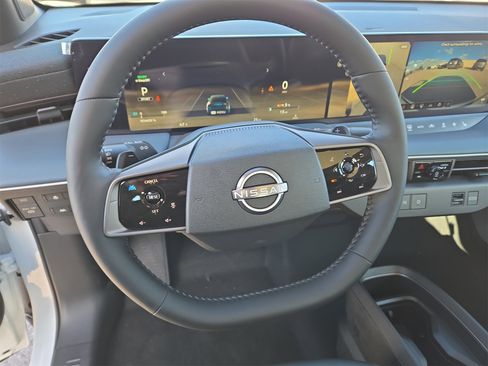 New 2026 Nissan Leaf Platinum+ image 35