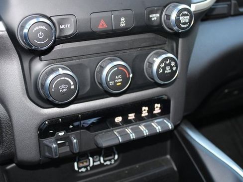 Used 2023 RAM 3500 Big Horn w/ Night Edition image 22