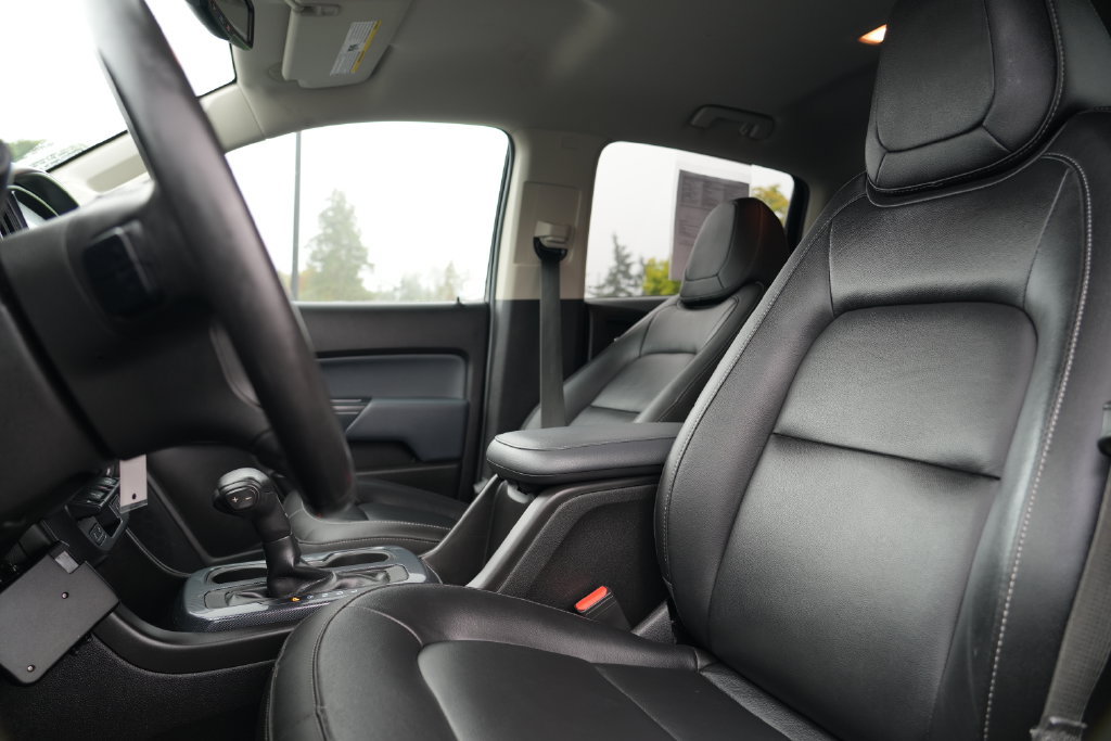 Used 2018 Chevrolet Colorado Z71 AWD/4WD image 13