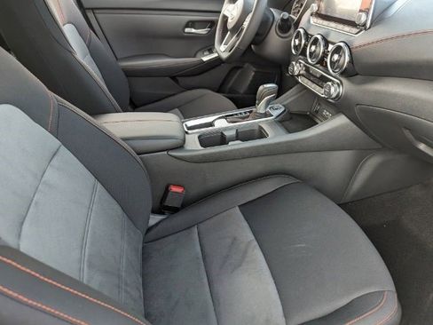 New 2025 Nissan Sentra SR image 31