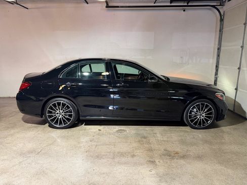 Used 2019 Mercedes-Benz C 300 4MATIC Sedan image 4