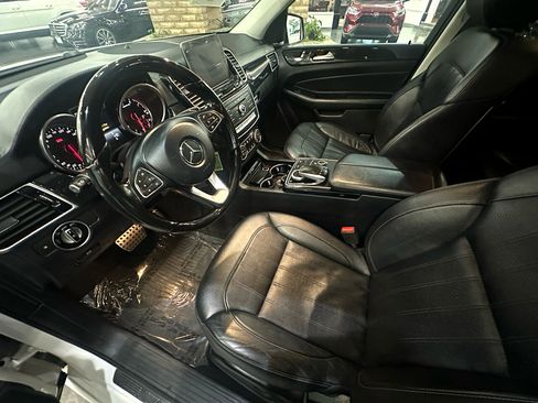 Used 2018 Mercedes-Benz GLE 43 AMG 4MATIC w/ Night Package image 17