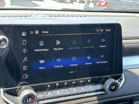 Used 2024 Chevrolet Colorado LT w/ LT Convenience Package III RWD image 23