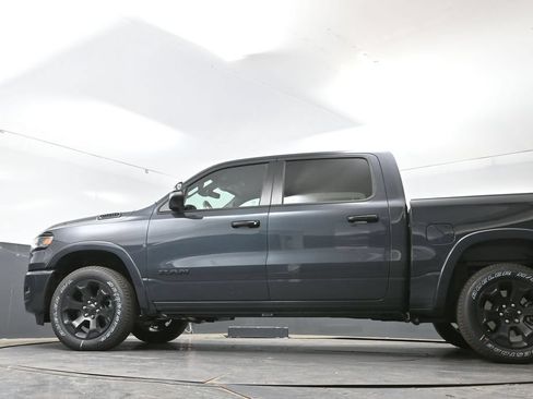 New 2026 RAM 1500 4x4 Crew Cab image 42
