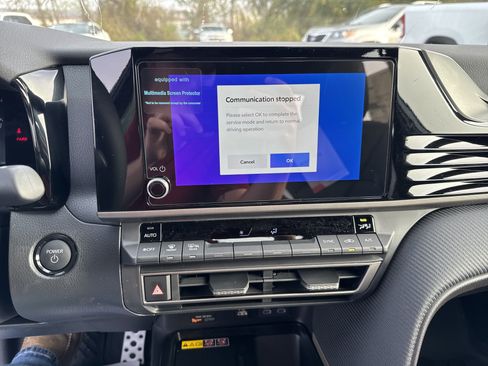 New 2025 Toyota Camry SE FWD image 18