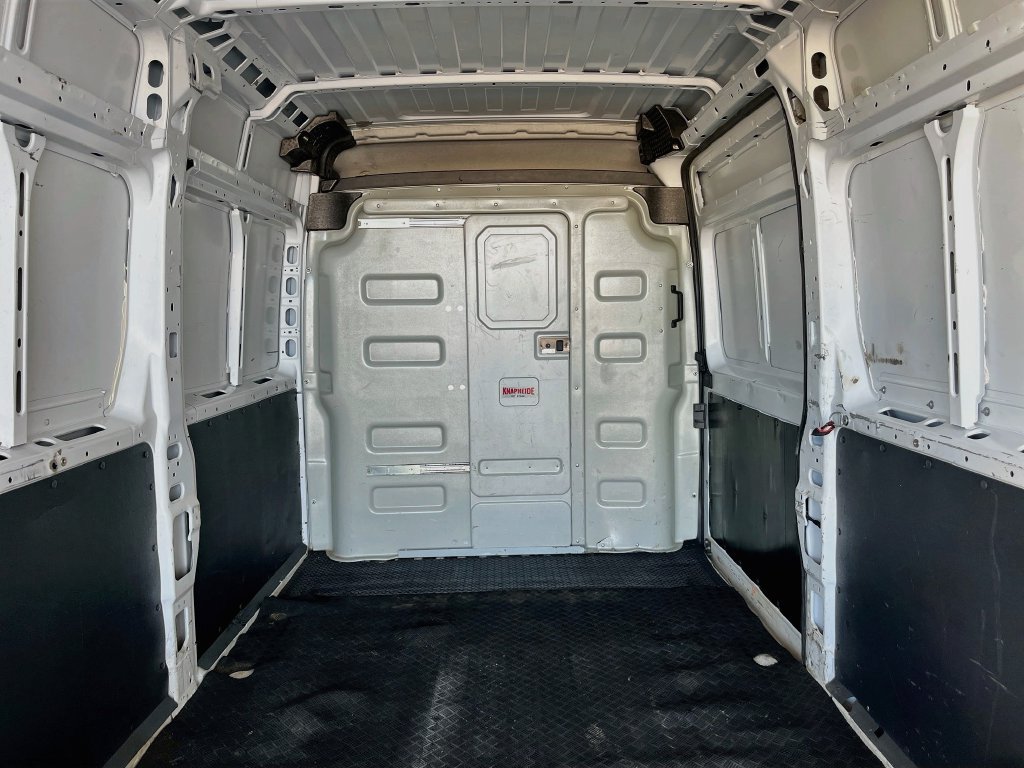 Used 2023 RAM ProMaster 2500 w/ Convenience Group FWD image 26