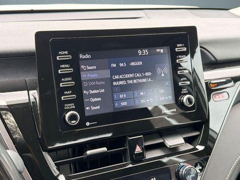 Used 2024 Toyota Camry SE FWD image 22