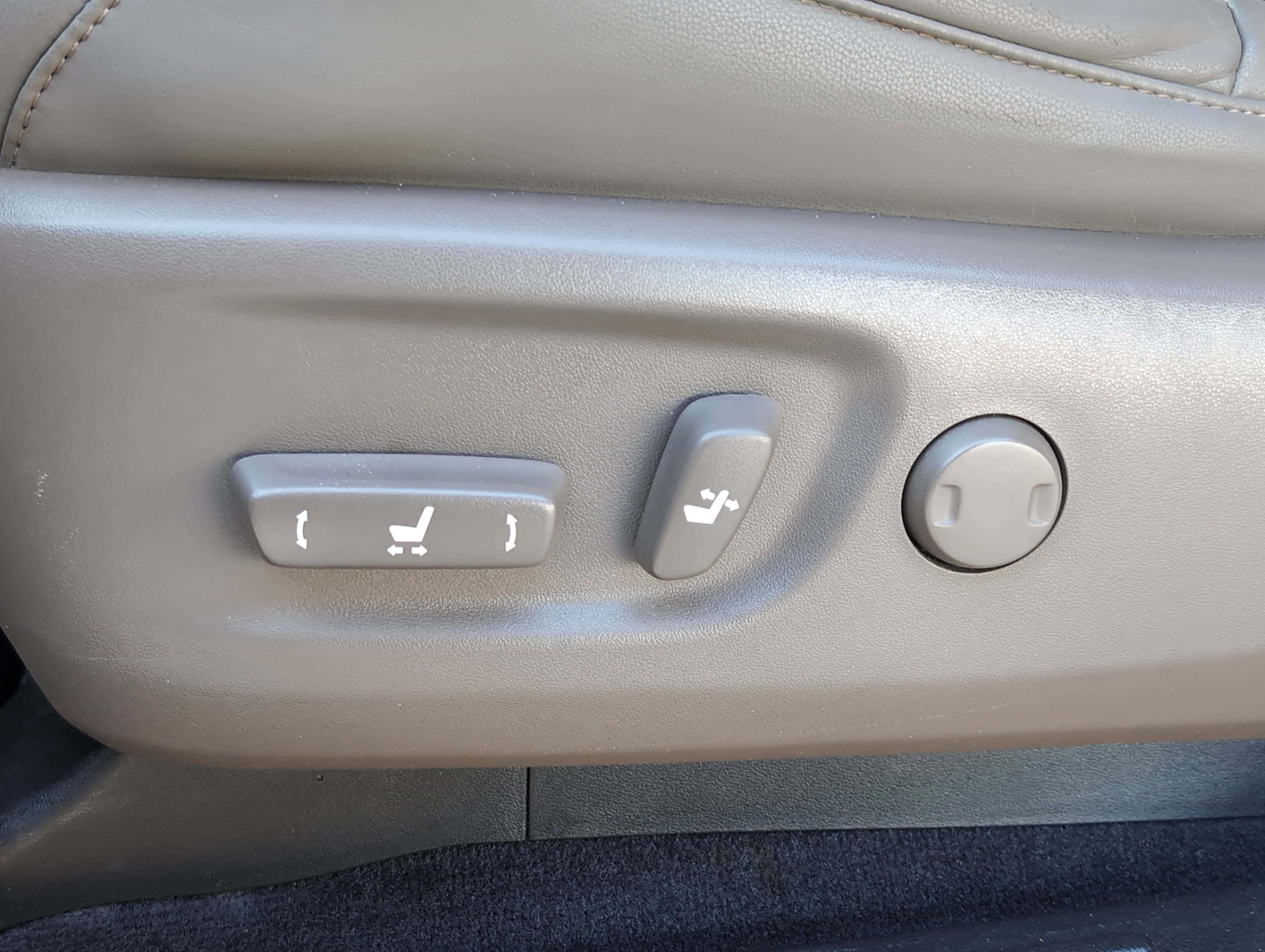 Used 2021 Lexus GX 460 Premium AWD/4WD image 17