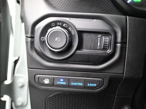 Used 2024 Jeep Wrangler Unlimited Rubicon 4xe w/ Technology Group image 27