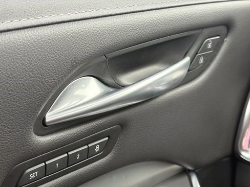 Certified 2023 Cadillac XT4 Premium Luxury image 30